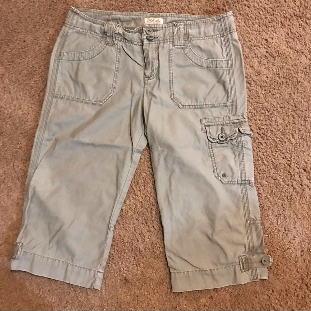 ▪️VINTAGE HOLLISTER Capris